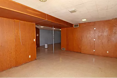 937 Hillside Drive, Jefferson, WI 53549 - Photo 27