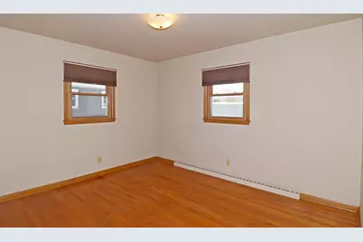 937 Hillside Drive, Jefferson, WI 53549 - Photo 15