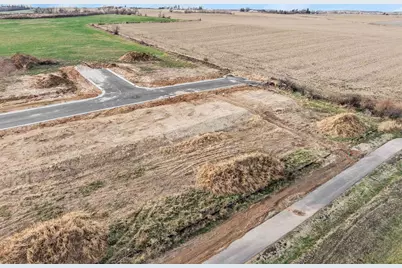 94 S 8th Street, Janesville, WI 53536 - Photo 5