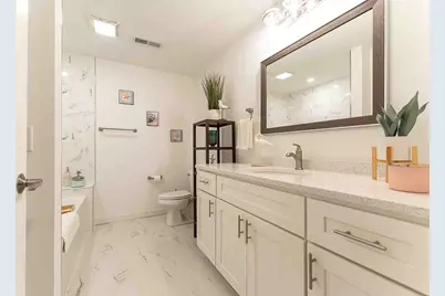 1230 Crockett Drive, Holmen, WI 54636 - Photo 49