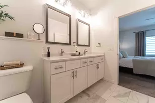 1230 Crockett Dr, Holmen, WI 54636 - Photo 25