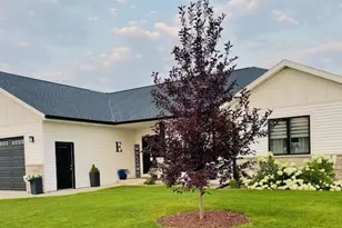 1230 Crockett Dr, Holmen, WI 54636 - Photo 75