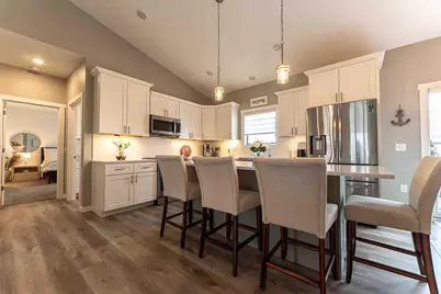 1230 Crockett Drive, Holmen, WI 54636 - Photo 11