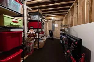 1230 Crockett Dr, Holmen, WI 54636 - Photo 57