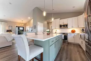 1230 Crockett Dr, Holmen, WI 54636 - Photo 17