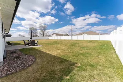 1230 Crockett Drive, Holmen, WI 54636 - Photo 71