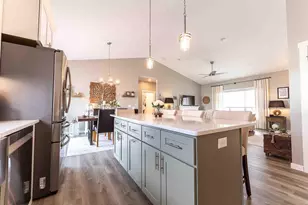 1230 Crockett Dr, Holmen, WI 54636 - Photo 15