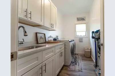 1230 Crockett Drive, Holmen, WI 54636 - Photo 21