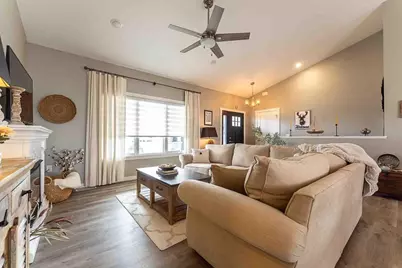 1230 Crockett Drive, Holmen, WI 54636 - Photo 7