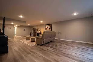 1230 Crockett Dr, Holmen, WI 54636 - Photo 43