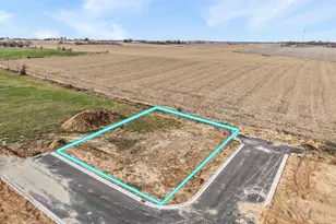 71 S 8th St, Janesville, WI 53536 - Photo 1