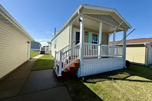 527 Collin Dr, Tomah, WI 54660 - Photo 1