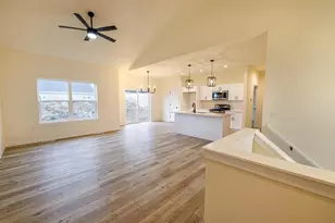 209 Stone Hill Ct, Ripon, WI 54971 - Photo 7