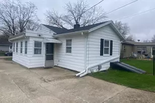 1747 Cleveland St, Beloit, WI 53511 - Photo 3