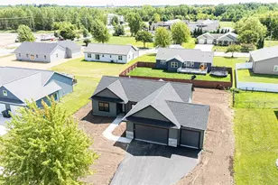 425 Village Ln, Ripon, WI 54971 - Photo 3