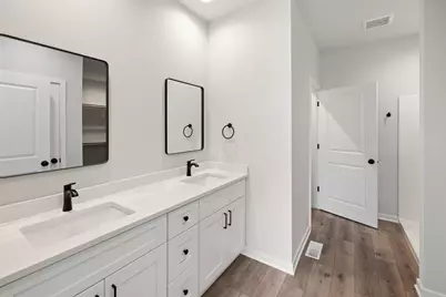 425 Village Lane, Ripon, WI 54971 - Photo 19