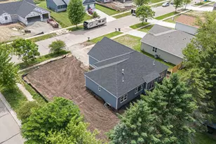 442 Village Ln, Ripon, WI 54971 - Photo 3