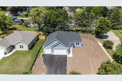 442 Village Lane, Ripon, WI 54971 - Photo 11