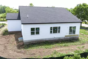 504 Village Ln, Ripon, WI 54971 - Photo 5