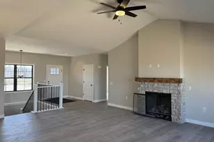 333 Drumlin Loop, Ripon, WI 54971 - Photo 5