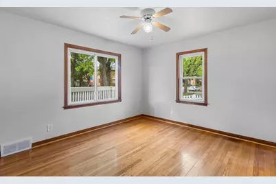 2105 E Johnson Street, Madison, WI 53704 - Photo 11