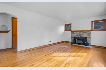 2105 E Johnson Street, Madison, WI 53704 - Photo 7