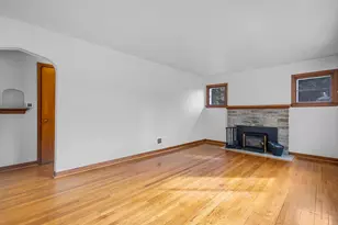 2105 E Johnson St, Madison, WI 53704 - Photo 7