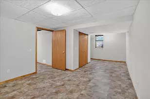 6776 Dawn Dr, Windsor, WI 53598 - Photo 37