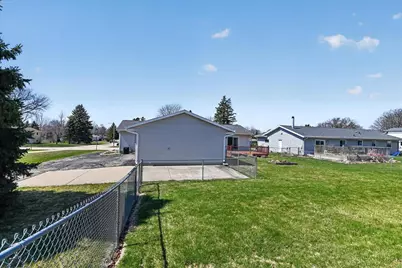 6776 Dawn Drive, Windsor, WI 53598 - Photo 63