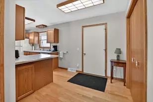 6776 Dawn Dr, Windsor, WI 53598 - Photo 19