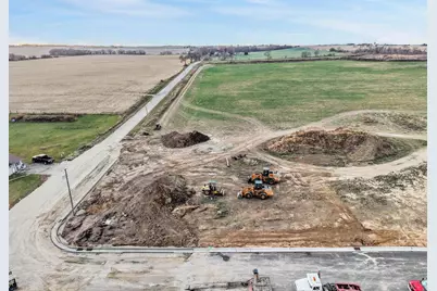 808 Porter Road, Janesville, WI 53536 - Photo 3