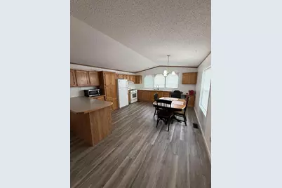 121 Waterman Avenue, Tomah, WI 54660 - Photo 9