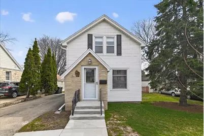 127 Union Street, Sun Prairie, WI 53590 - Photo 1