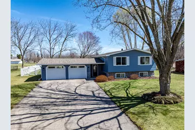 926 Elm Street, Mauston, WI 53948 - Photo 3