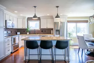 926 Elm St, Mauston, WI 53948 - Photo 5