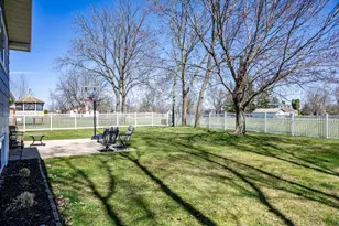 926 Elm St, Mauston, WI 53948 - Photo 57