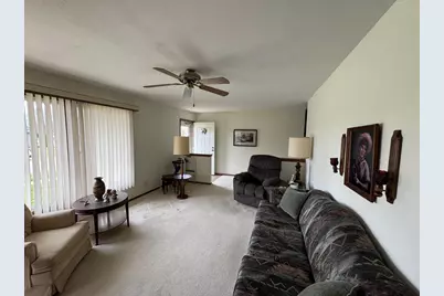 1607 S Arch Street, Janesville, WI 53546 - Photo 5