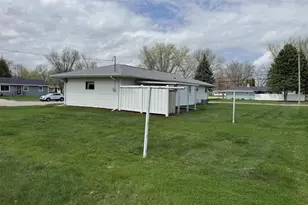 1607 S Arch St, Janesville, WI 53546 - Photo 21