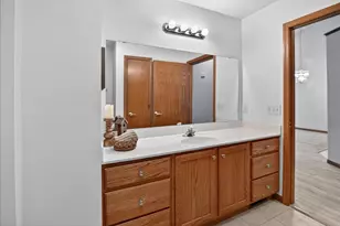 1177 Sawyer Way, Sun Prairie, WI 53590 - Photo 31