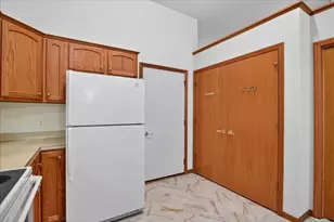 1177 Sawyer Way, Sun Prairie, WI 53590 - Photo 17