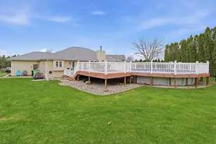 321 Morgan Ln, Beaver Dam, WI 53916 - Photo 39