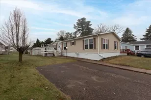 3014 Wilson St, Menomonie, WI 54751 - Photo 7