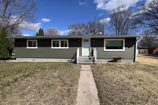 526 5th St, Muscoda,  53573 - Photo 3