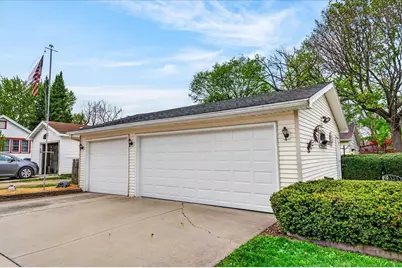 1104 Lawrence Street, Madison, WI 53715 - Photo 31