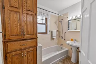 1104 Lawrence St, Madison, WI 53715 - Photo 25