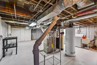 1104 Lawrence Street, Madison, WI 53715 - Photo 41