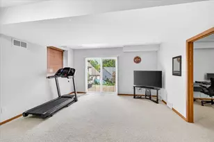 26 Yarrow Cir, Madison, WI 53719 - Photo 37
