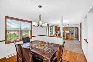 26 Yarrow Cir, Madison, WI 53719 - Photo 9