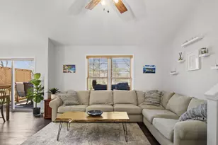 1802 Grafton Rd, Madison, WI 53716 - Photo 7
