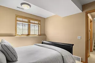 1802 Grafton Rd, Madison, WI 53716 - Photo 21